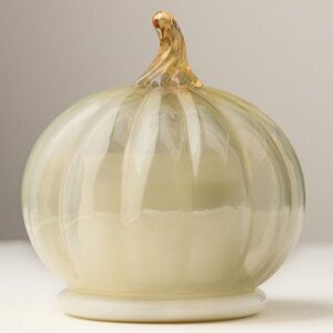 Gourmand Malted Pumpkin and Dark Rum Glass Pumpkin Candle and Cloche